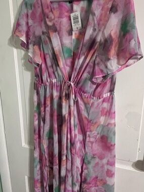 Torrid Pink Multi Watercolor Wrap Maxi size 4x